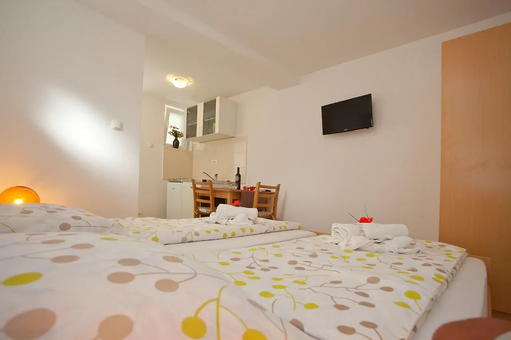 Apartment Meri  Split